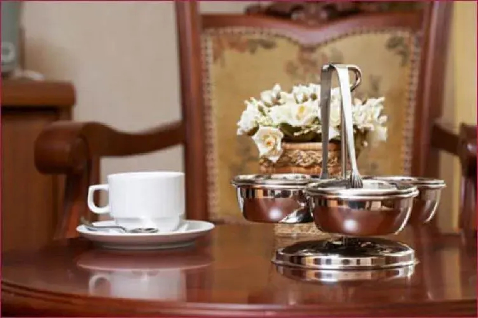 Отель Лотос