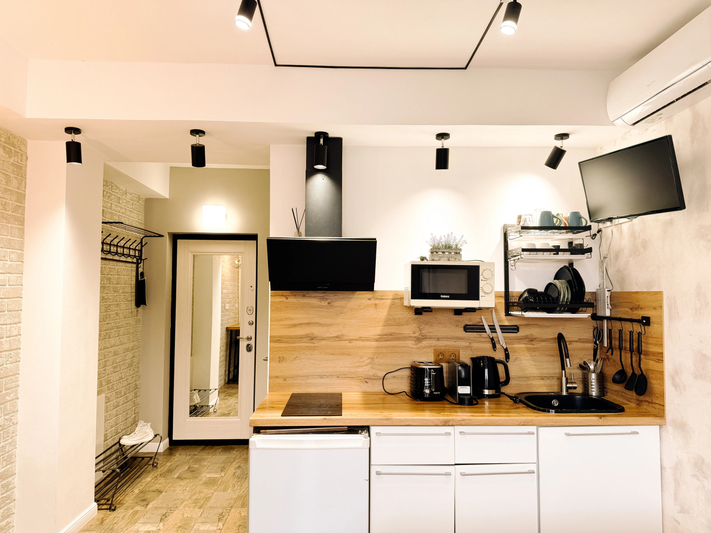 Квартира Студия 14 с видом на горы