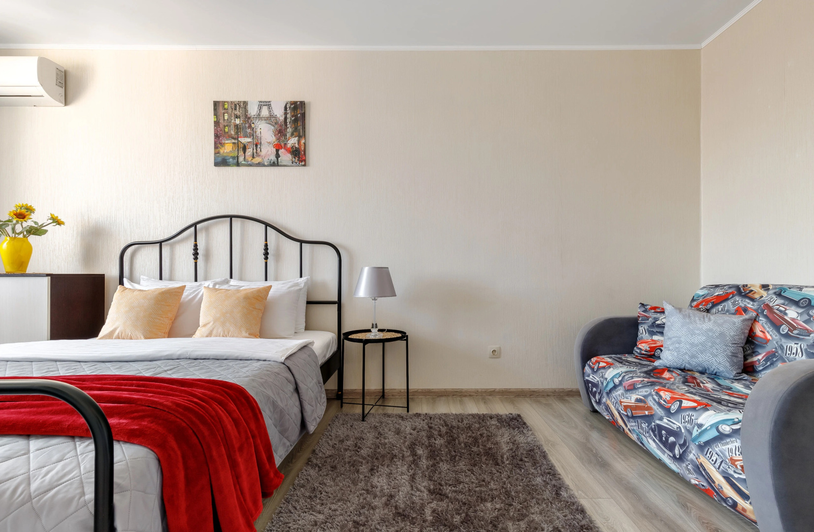 Апартаменты на улице Коммунаров 270