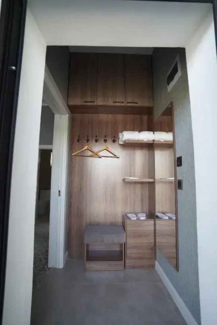 Отель Tauke Khan Plaza