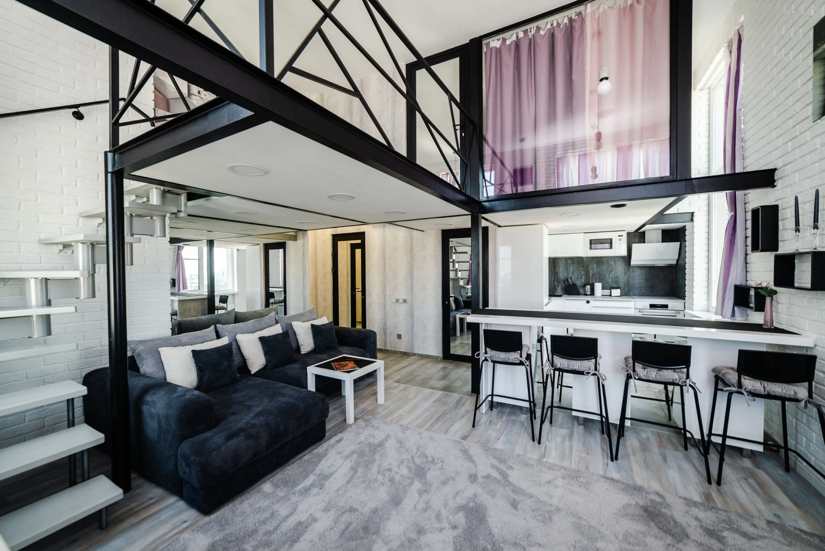 Квартира Лофтрент470