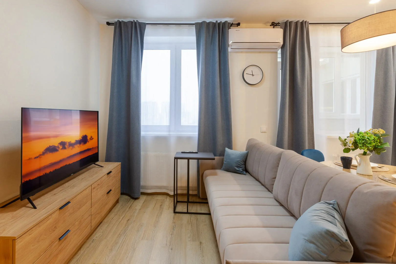 Апартаменты Lux Rentplaza logika
