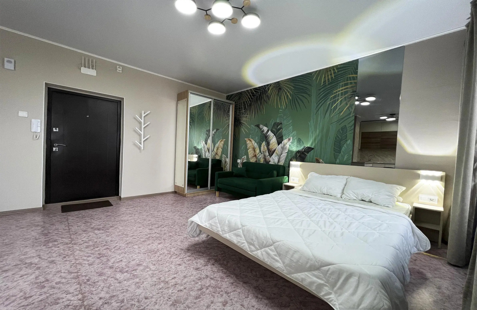 Апартаменты Добрые Сутки на Декабристов 22-153