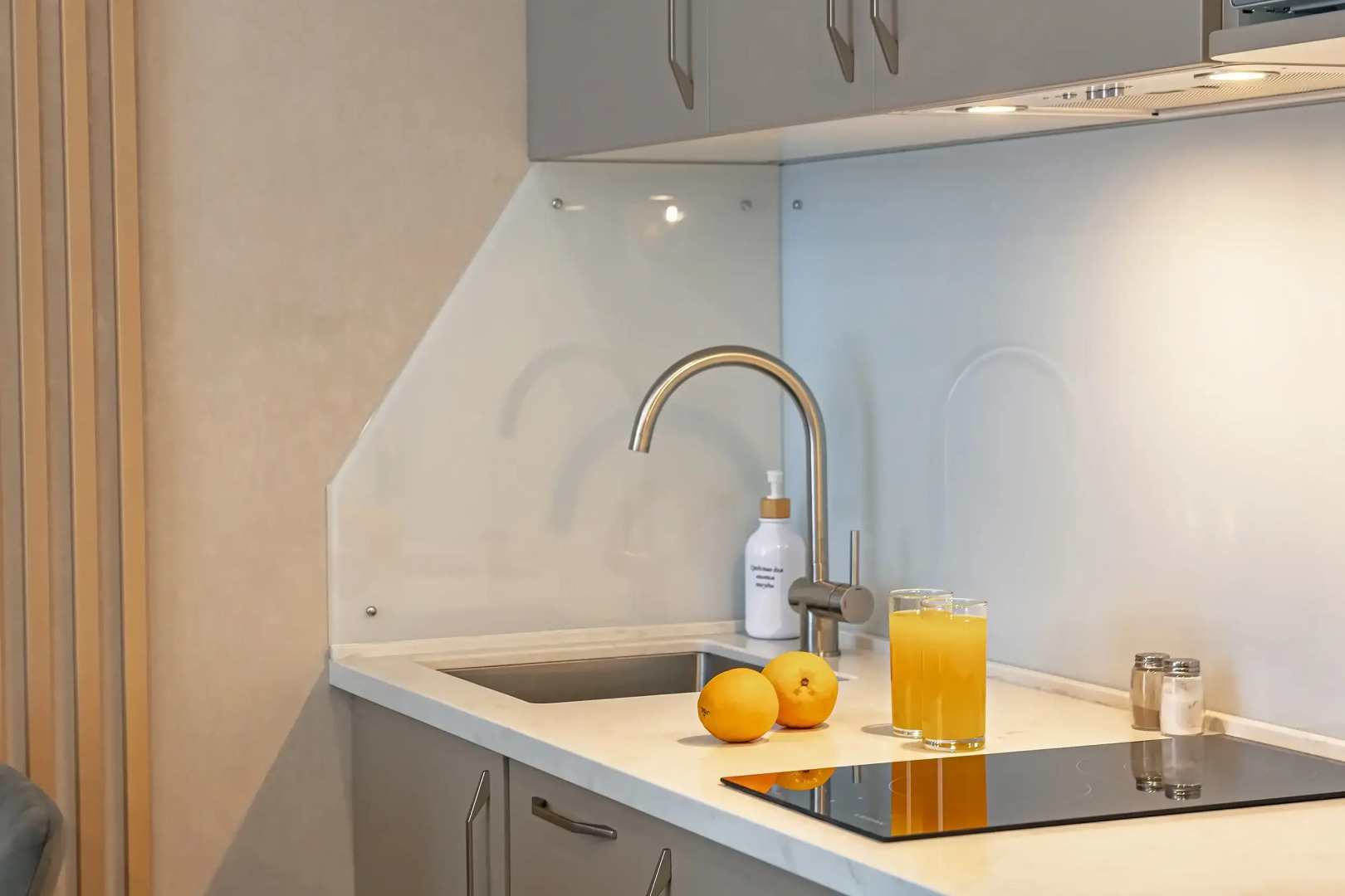 Апартаменты TopHouse на Брянской 18 однокомнатные