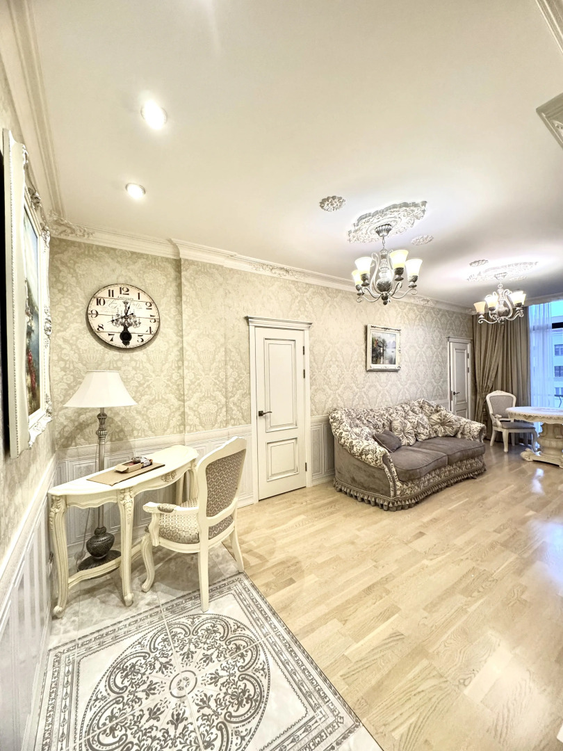 Апартаменты дизайнерские VIP в сердце столицы с круглосуточным заселением улица Красная 22