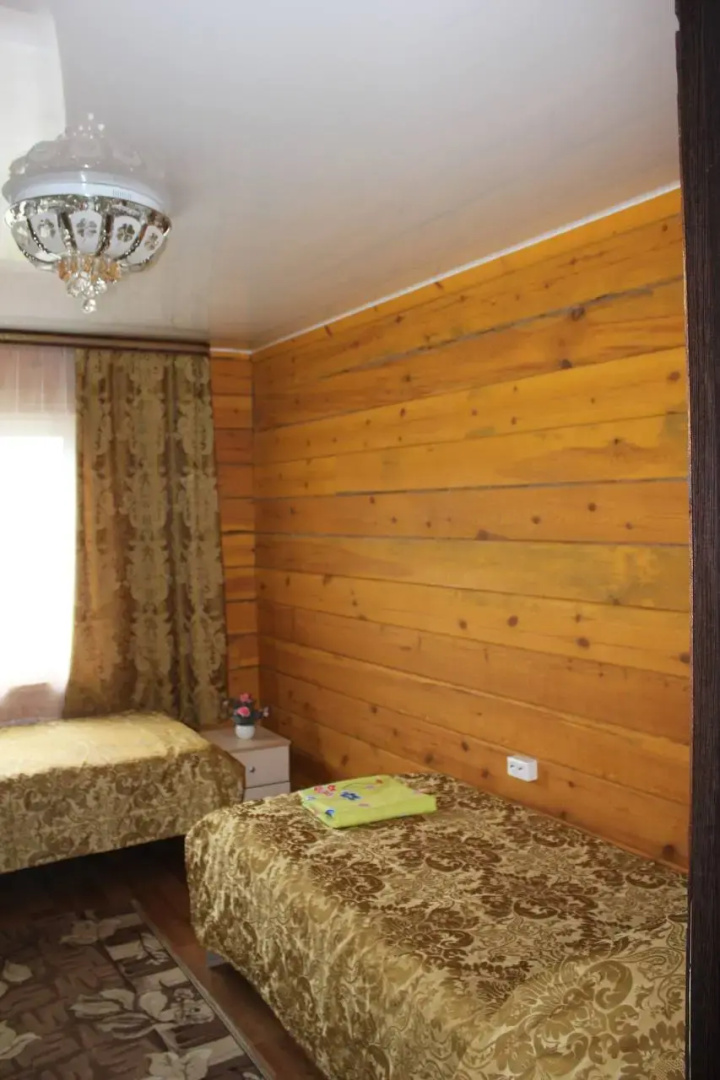 Na Baykale V Goryachinske Guest House