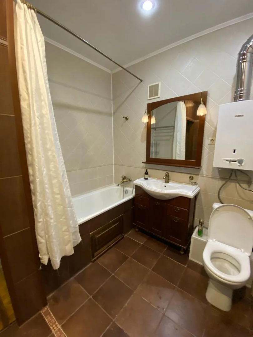 Квартира Трехкомнатная в Центре Уфы