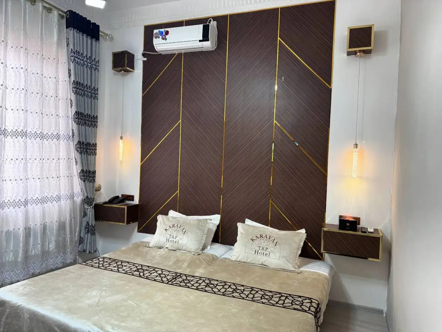 Hotel KARAVAN