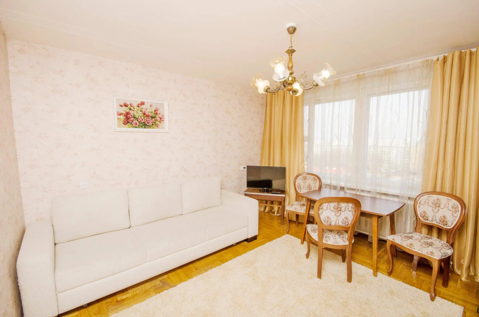 Апартаменты на улице Немига 10