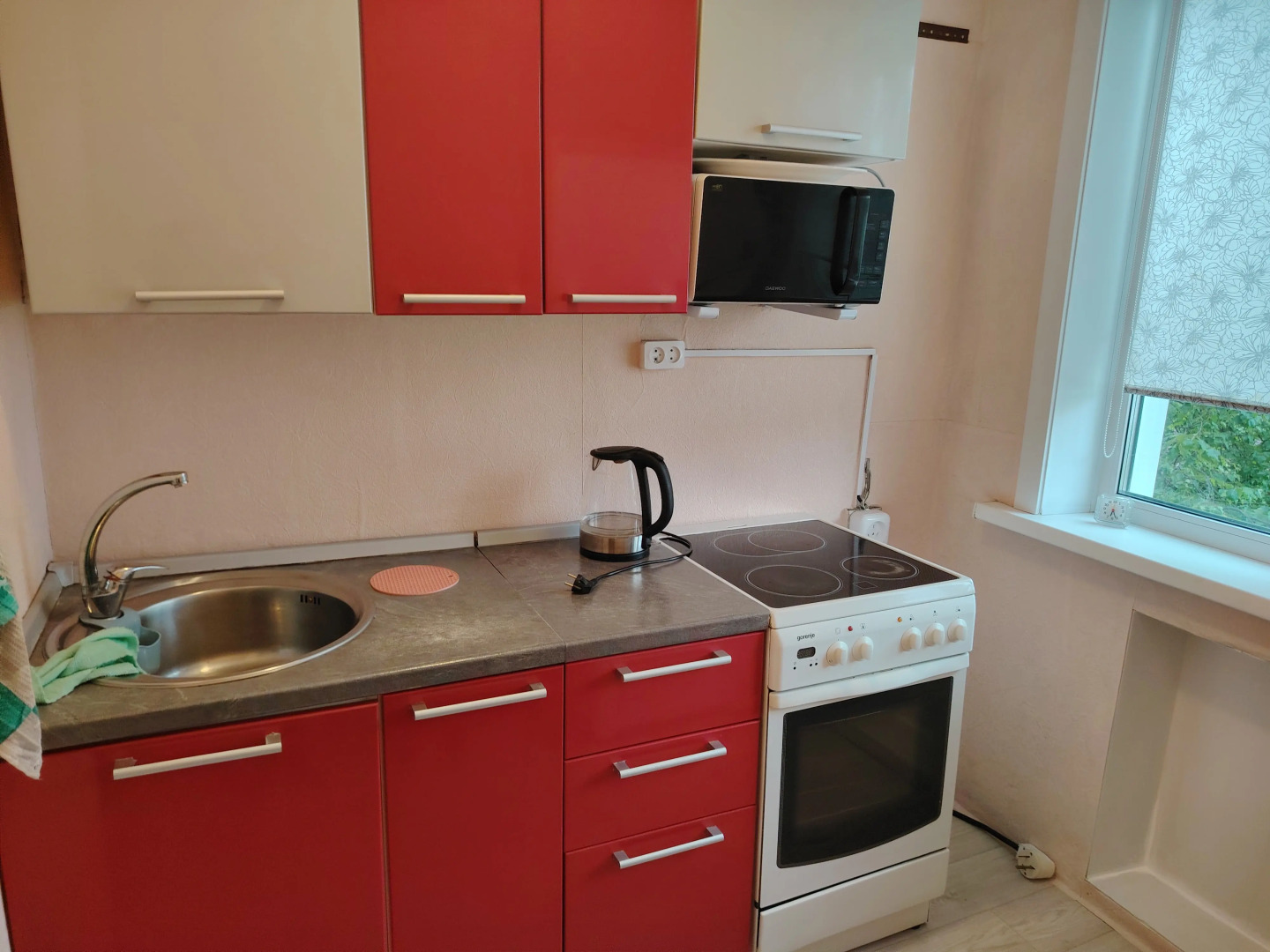 Квартира Двухкомнатная рядом с ЖД вокзалом