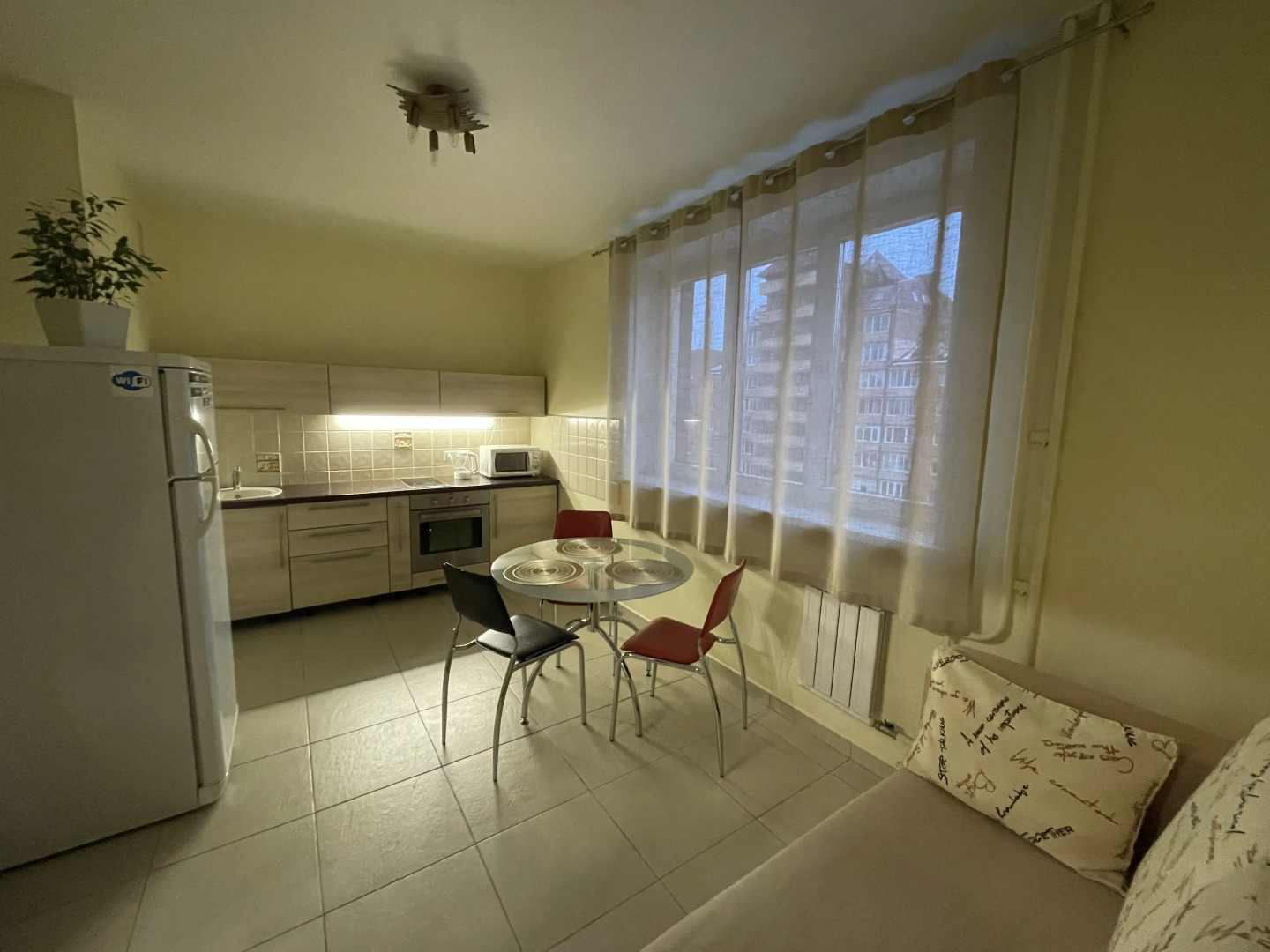 Апартаменты Авиаторов 33