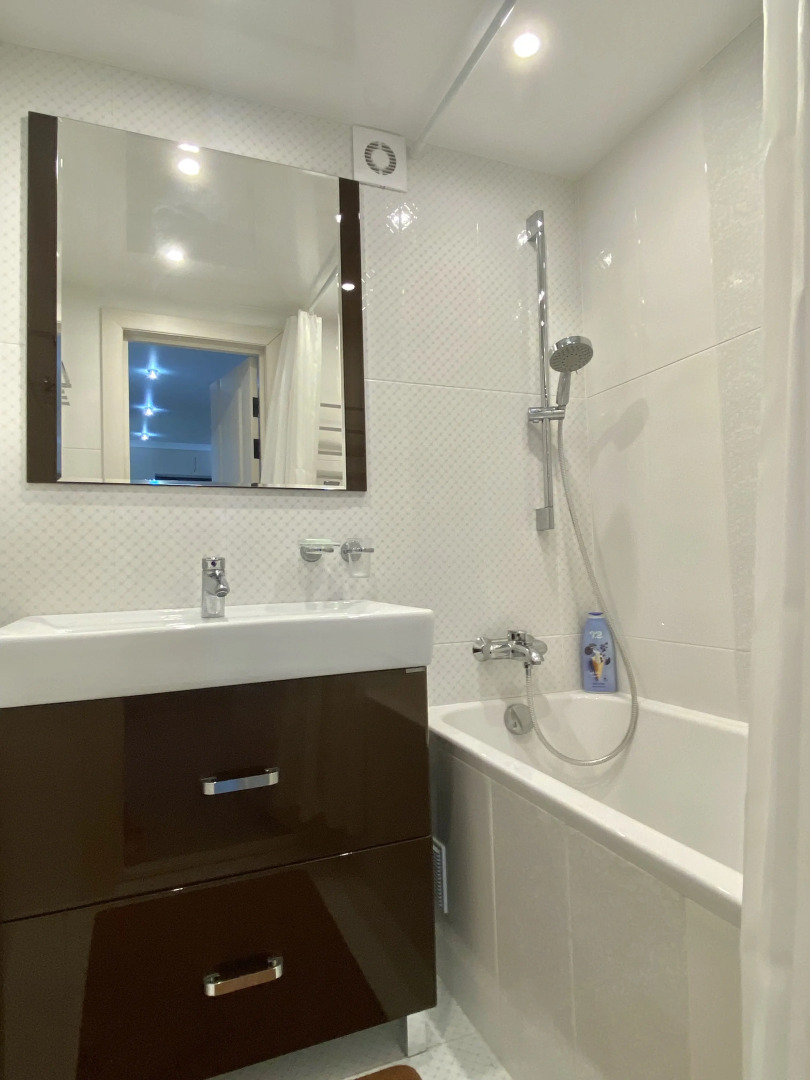 Квартира Просторная на Тихой Улице