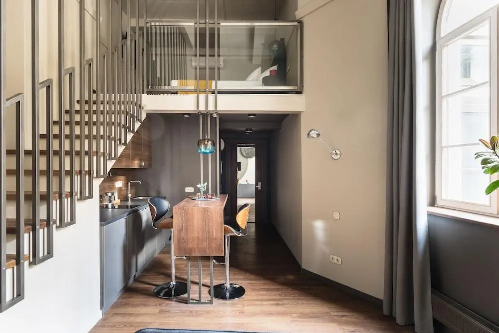 Отель The Faces Historical center