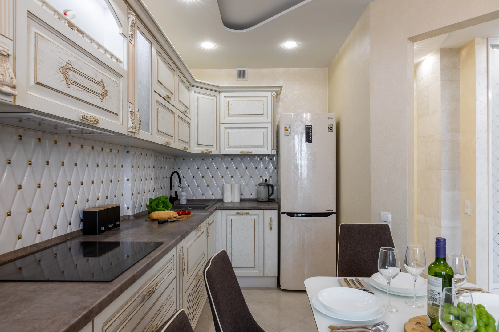 Апартаменты Модерн с просторной кухней