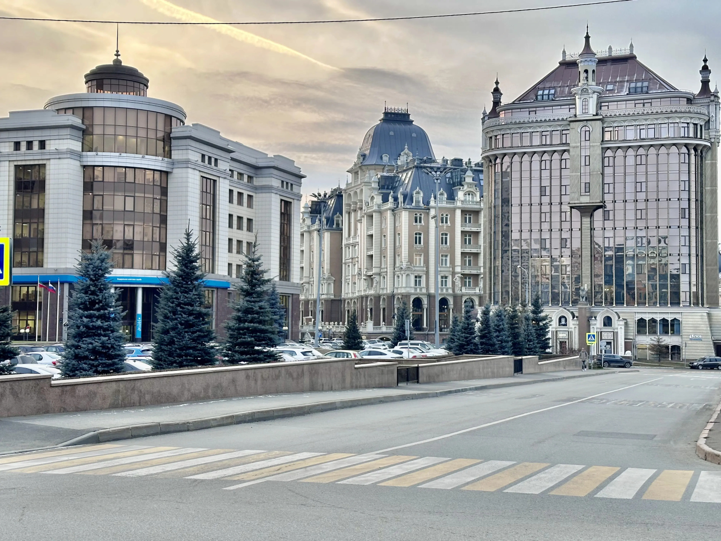 Квартира Happy Grand в престижной локации возле Кремлевской Набережной