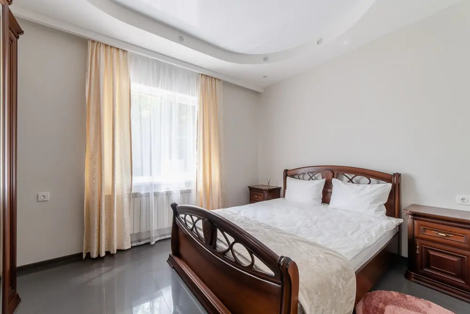 Апартаменты на улице Коммуны 2