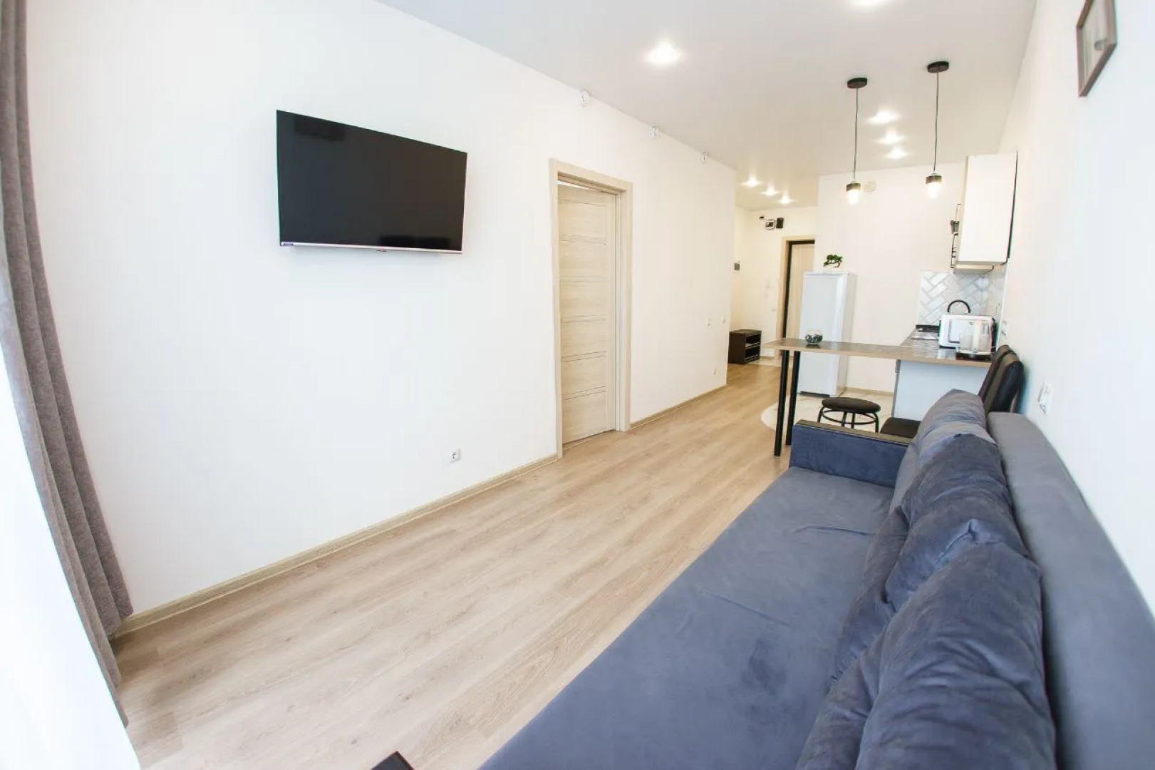 Апартаменты InnDays Apartments на Академика Насоновой 9А