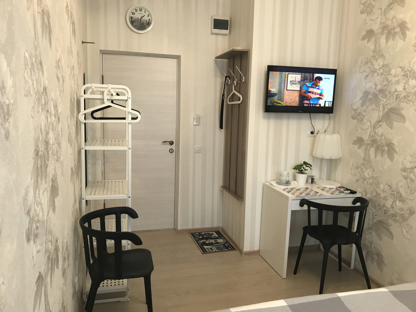 Отель Crocus Star