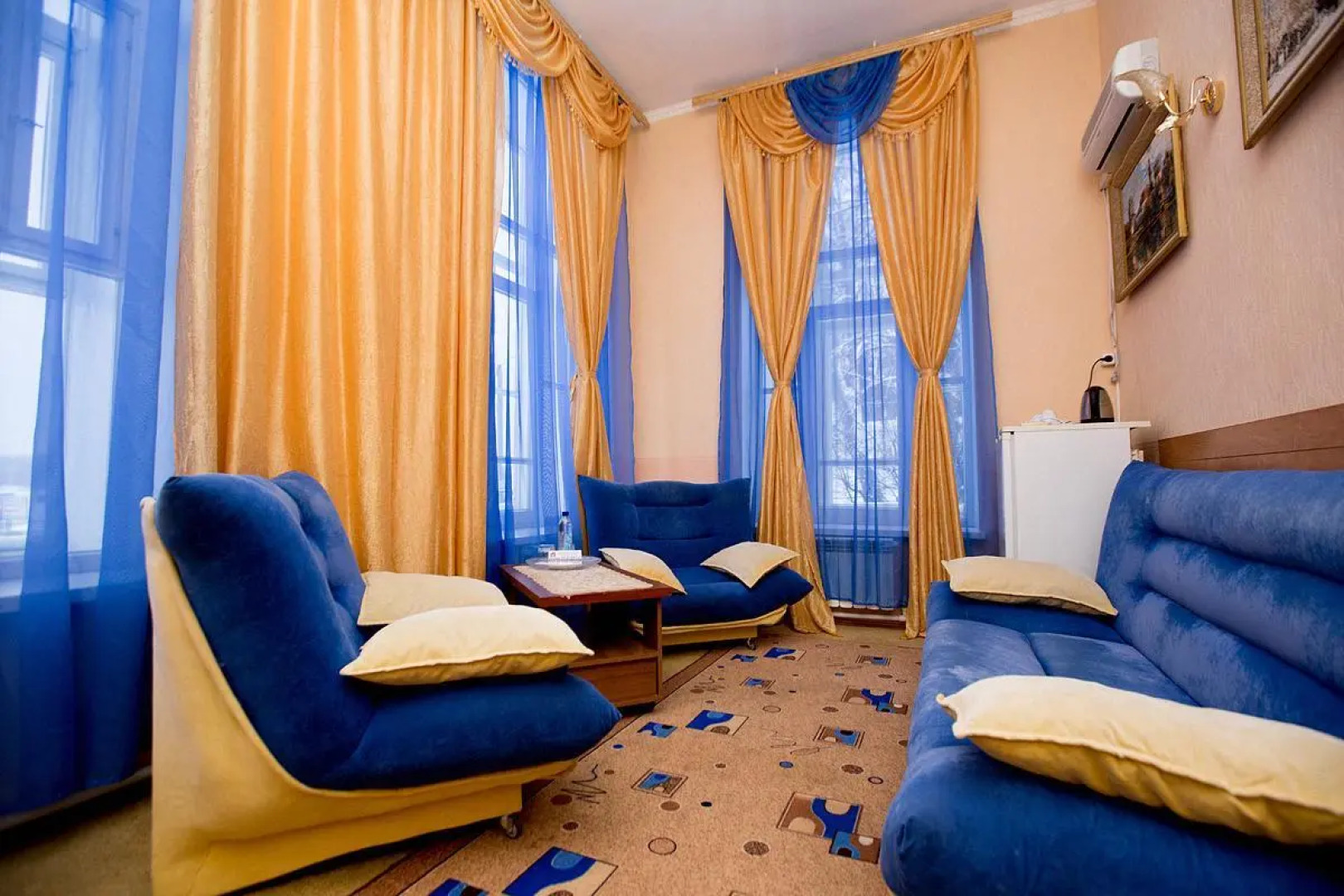 Отель Русская изба