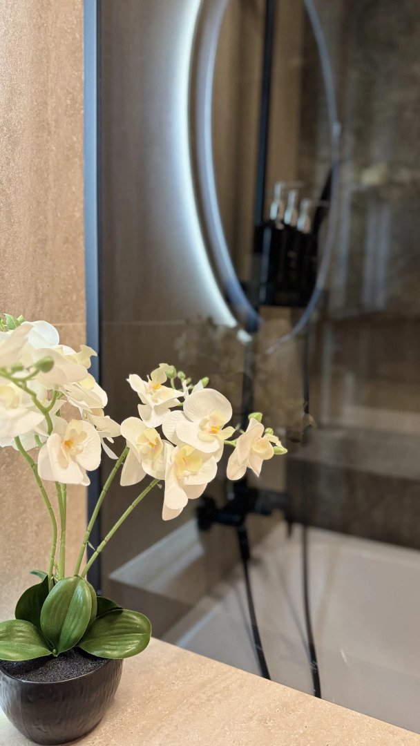 Квартира стильная 2х-к с изысканным ремонтом в ЖК Апарт