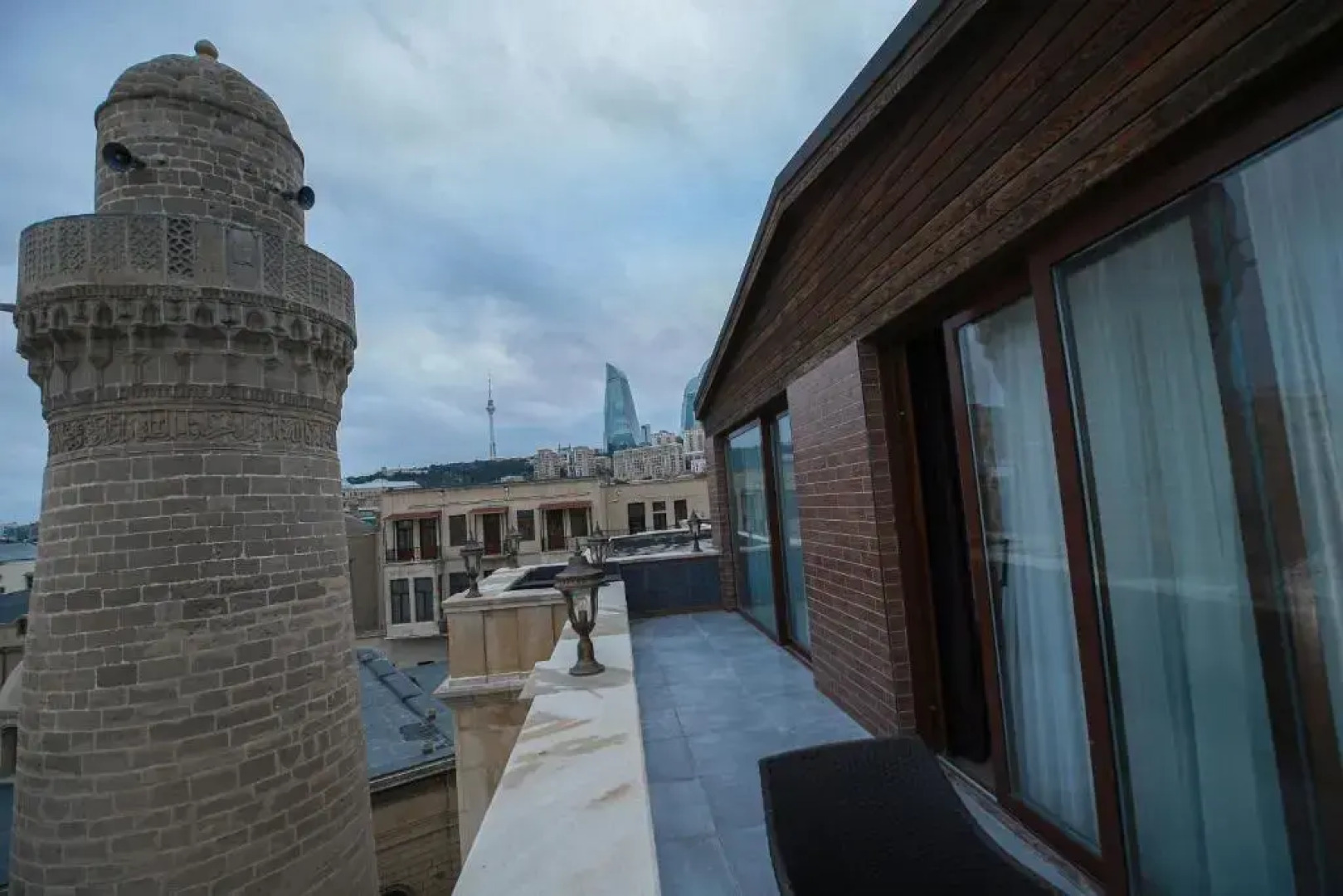 Отель West Inn Baku