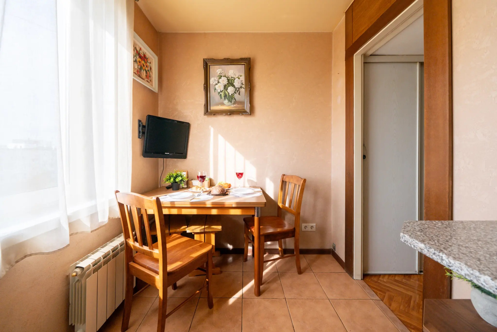 Квартира Двухкомнатная Natali apart на метро Пражская