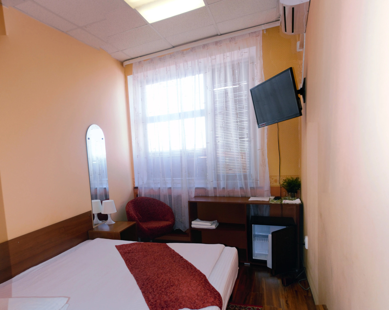 Отель Абсолют