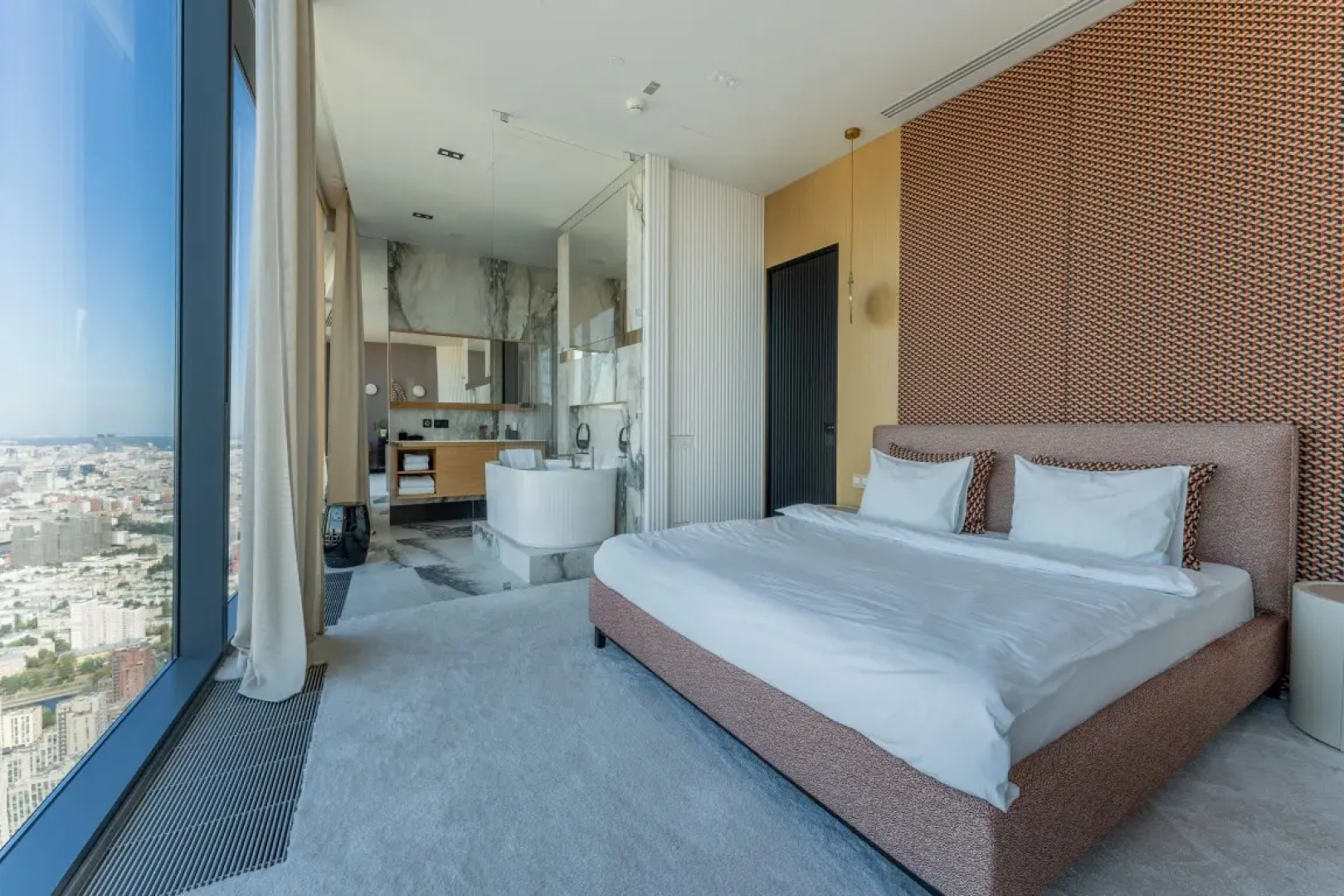 Лучший угловой апартамент New level City на 78 этаже