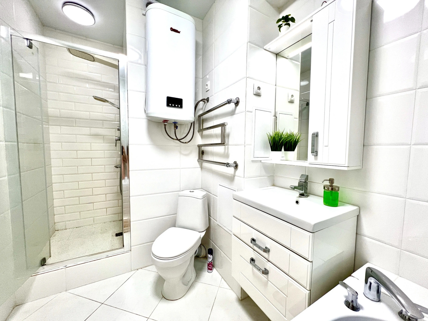 Апартаменты на Ново-Садовой, 106 (лит. О)  с видом на реку Волгу