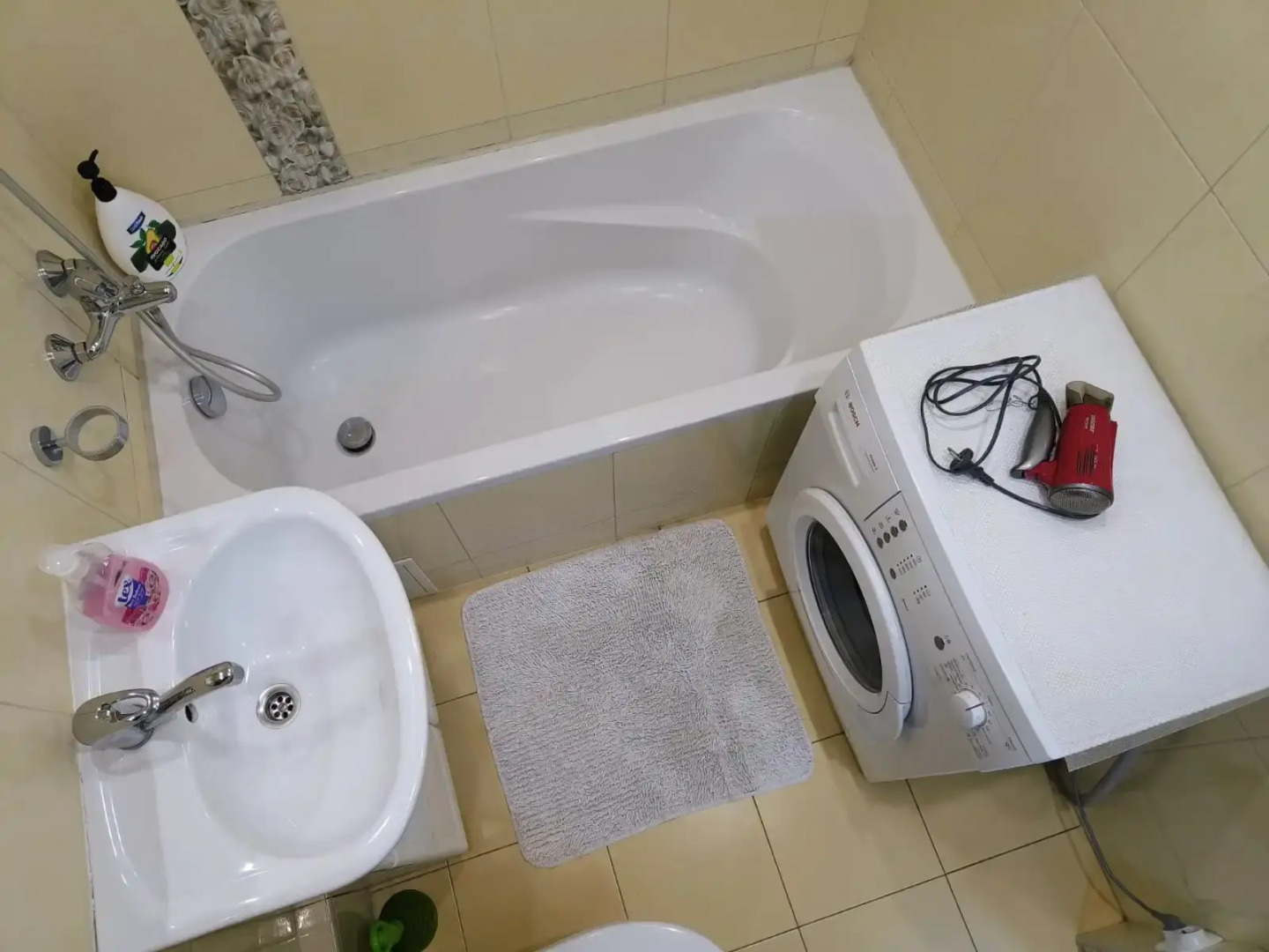 Апартаменты двухкомнатные на Пролетарской у Нижнего озера