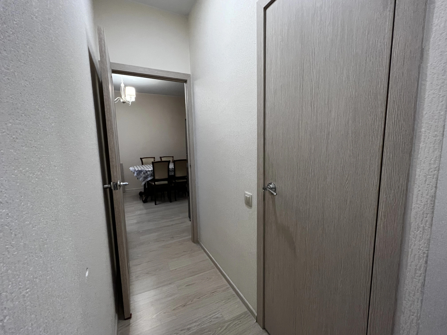 Квартира AlexHome РП Свердловский Строителей 9