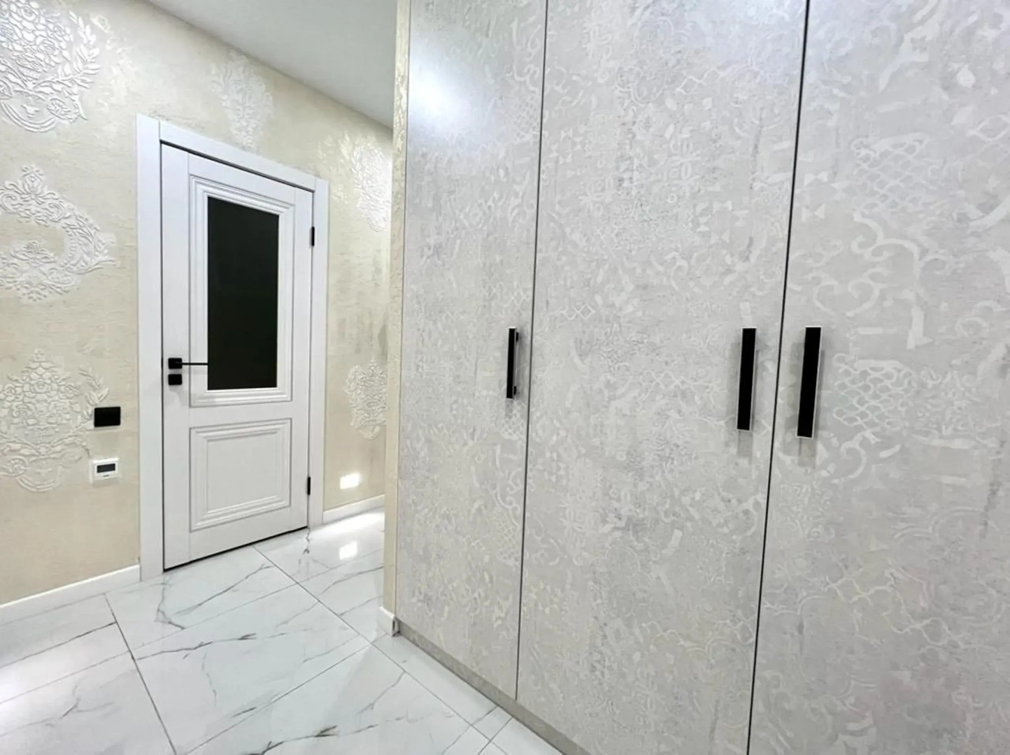 Апартаменты ИннХоум Sky Studio 19 этаж