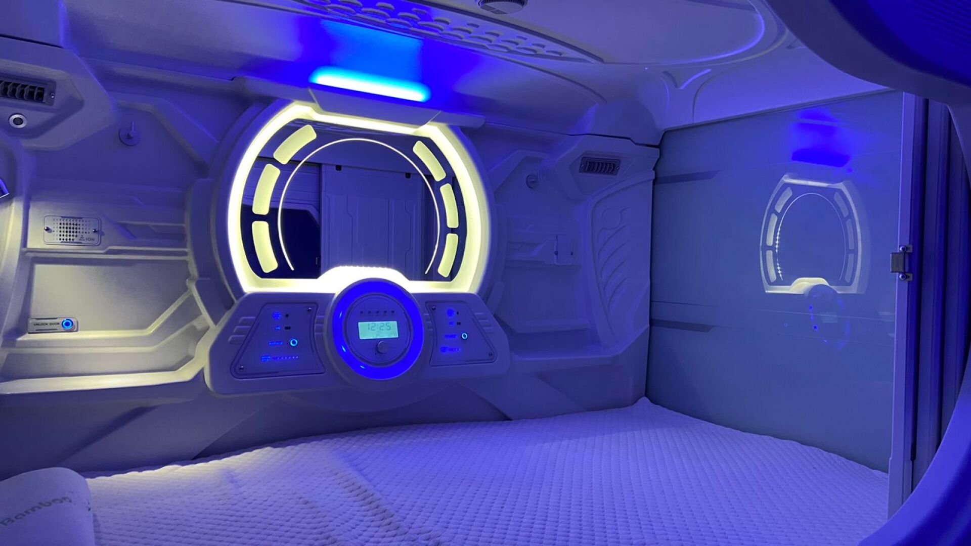 Will Capsule Hotel Expo Guadalajara