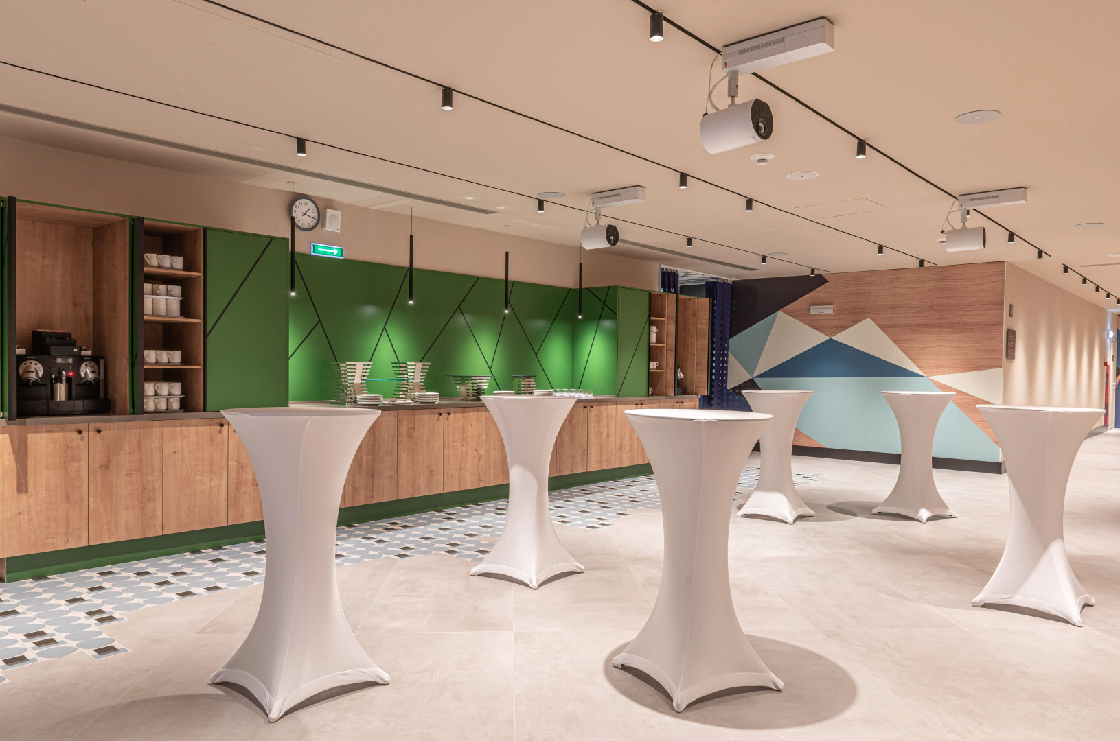 Cosmos Smart Kogalym Hotel (Космос Смарт Когалым Отель)