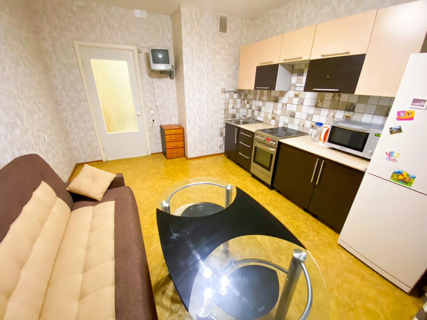 Апартаменты Двухкомнатные апартаменты у ТЦ РИО