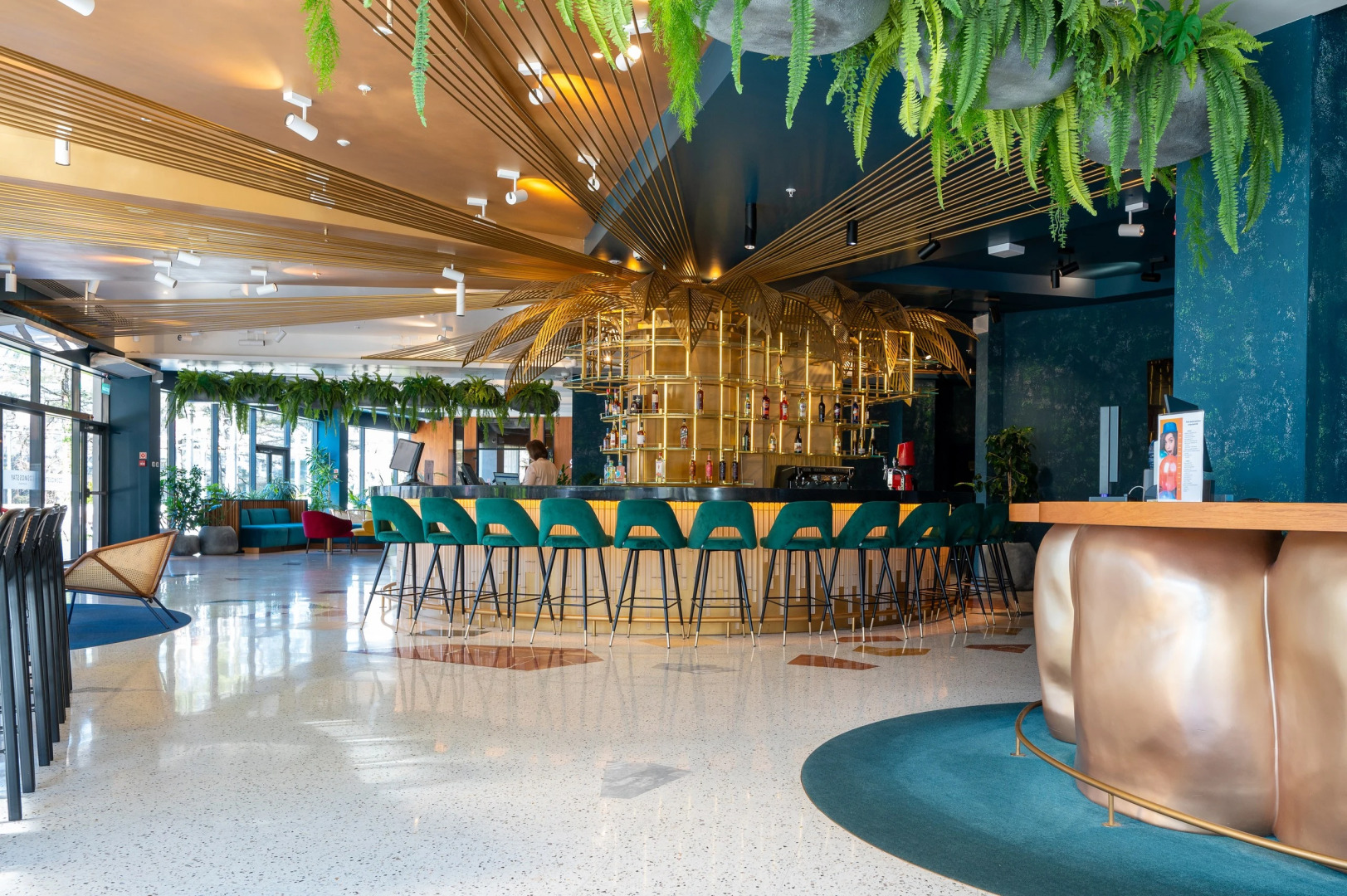 Апартаменты в отеле с видом на море. Космос 522