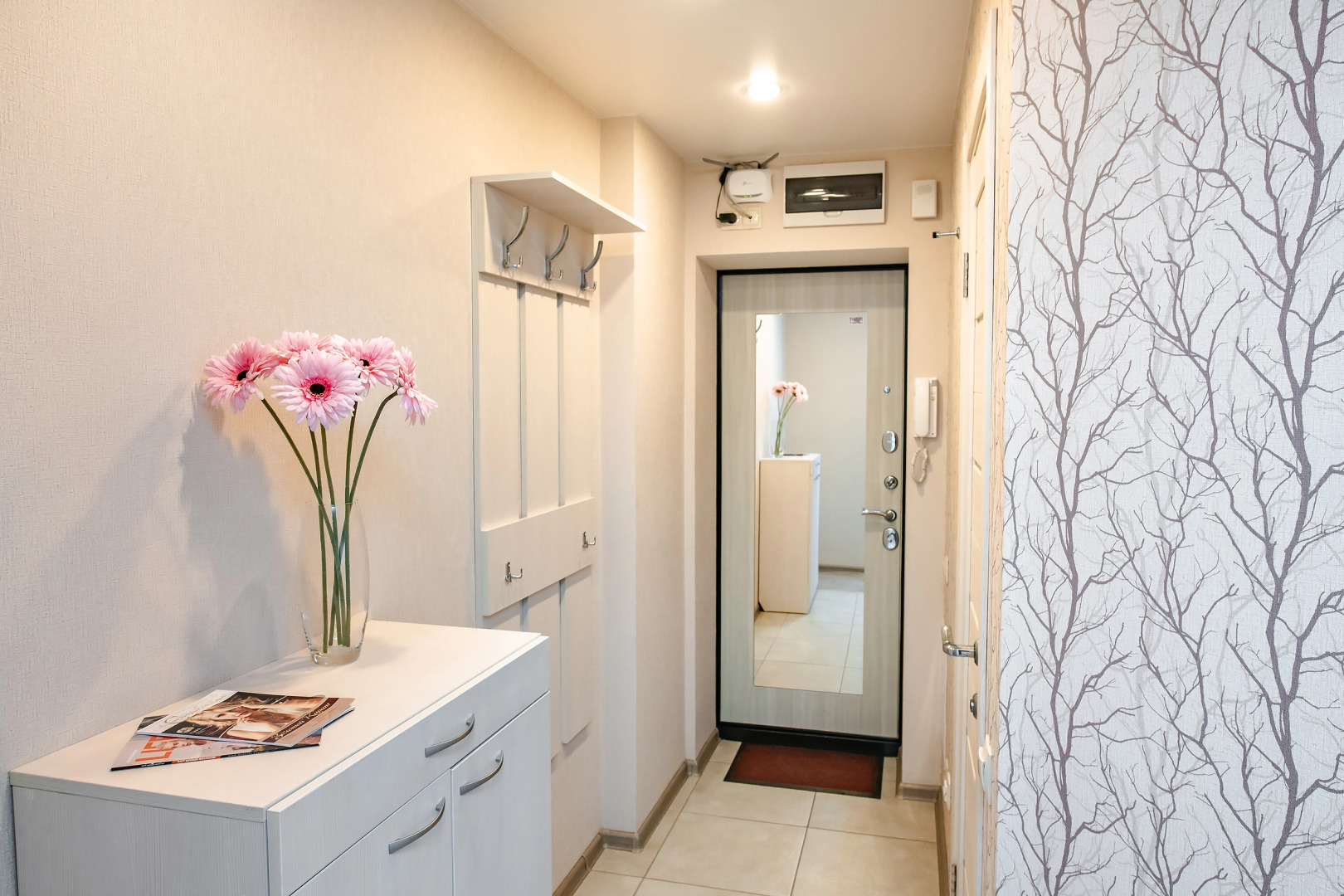 Апартаменты TopHouse на Пологой 60 однокомнатные