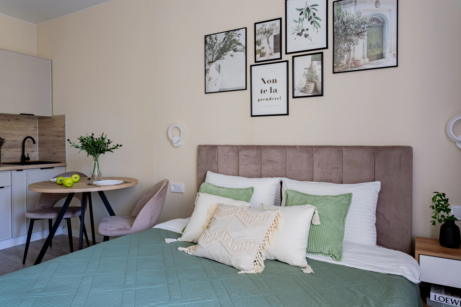 Апартаменты Бирюза УК Атмосфера с видом на горы