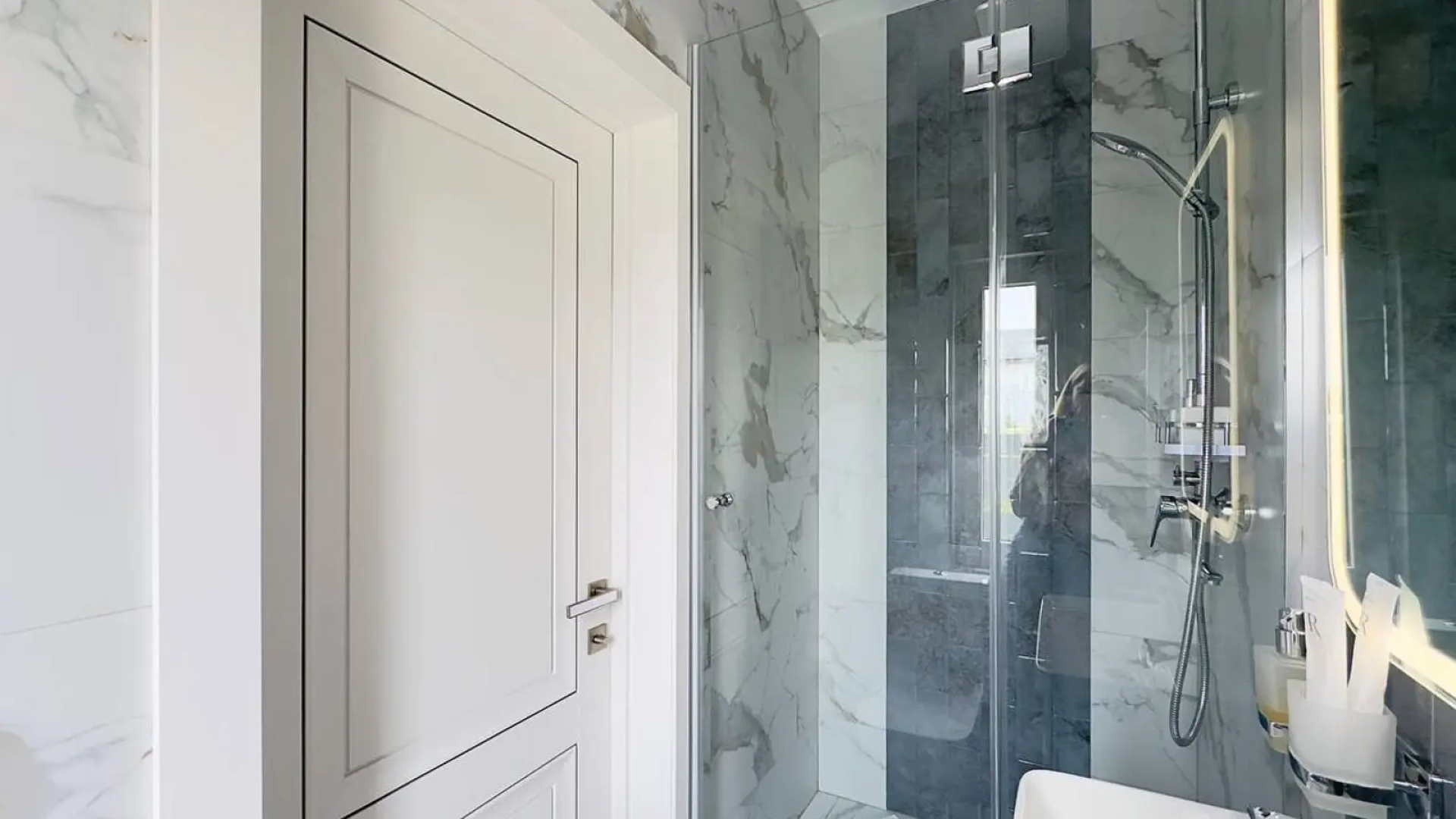 Частный дом c собственным бассейном и зоной барбекю Apart-Deluxe Легенды моря