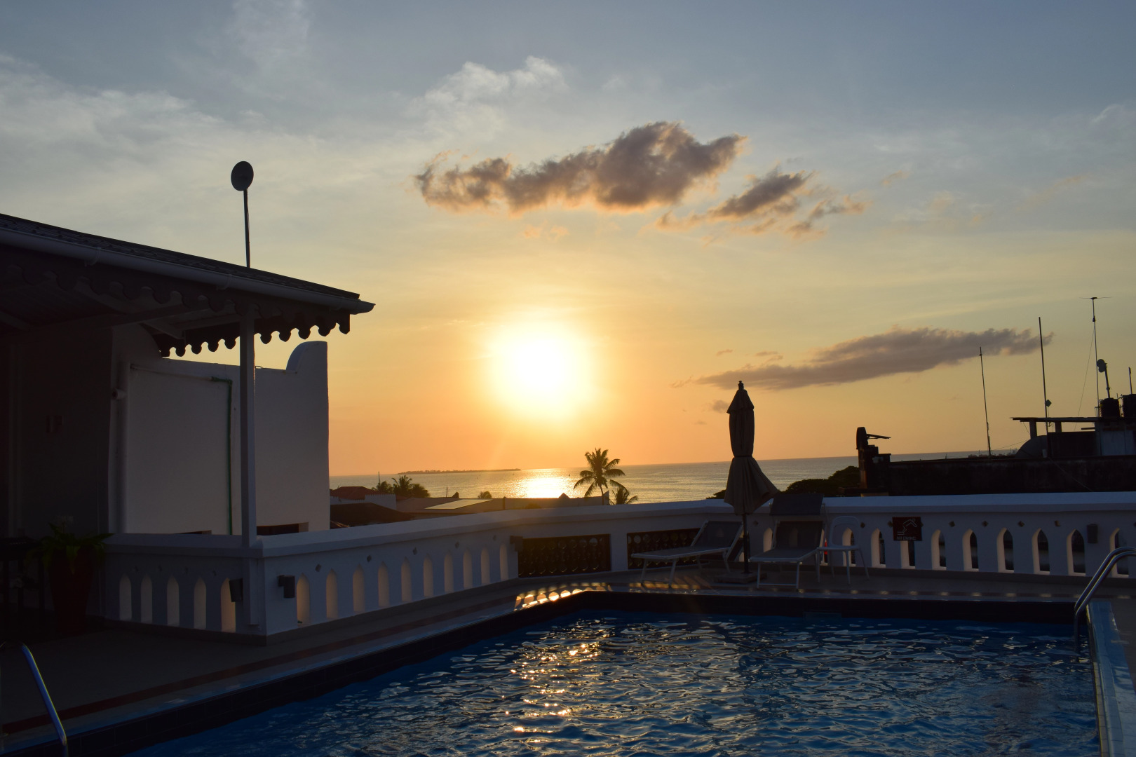 Отель Maru Maru