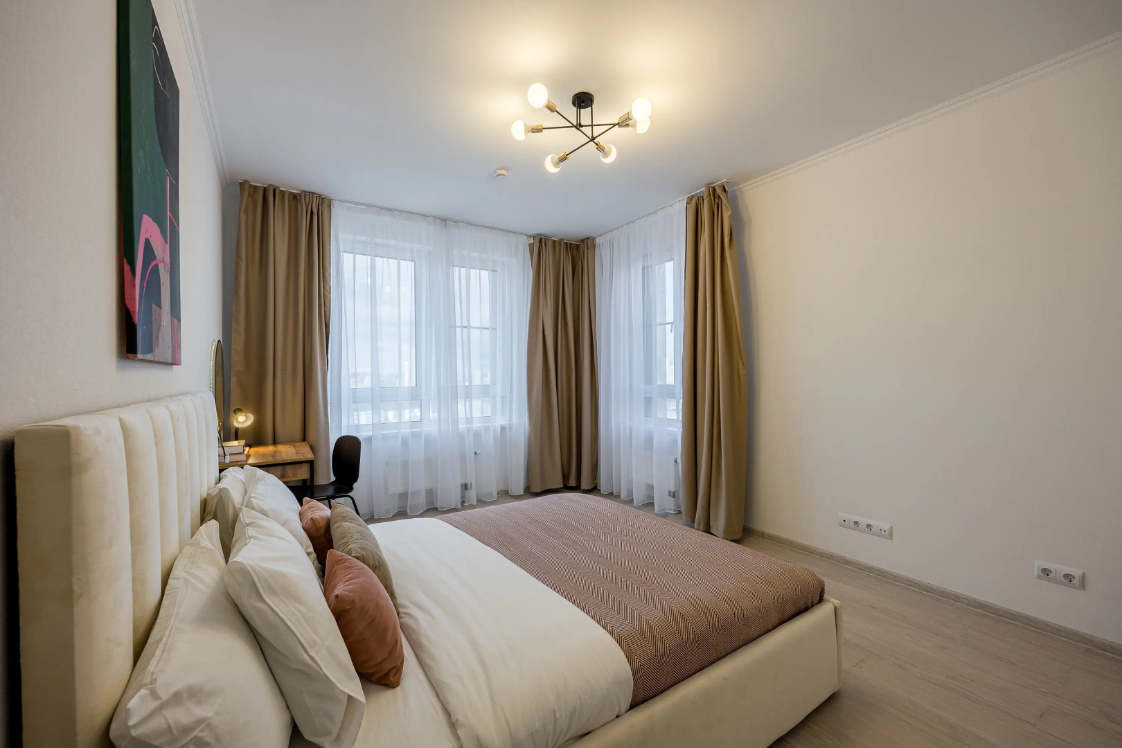 Квартира Уютная 2х комнатная у метро Нагорная