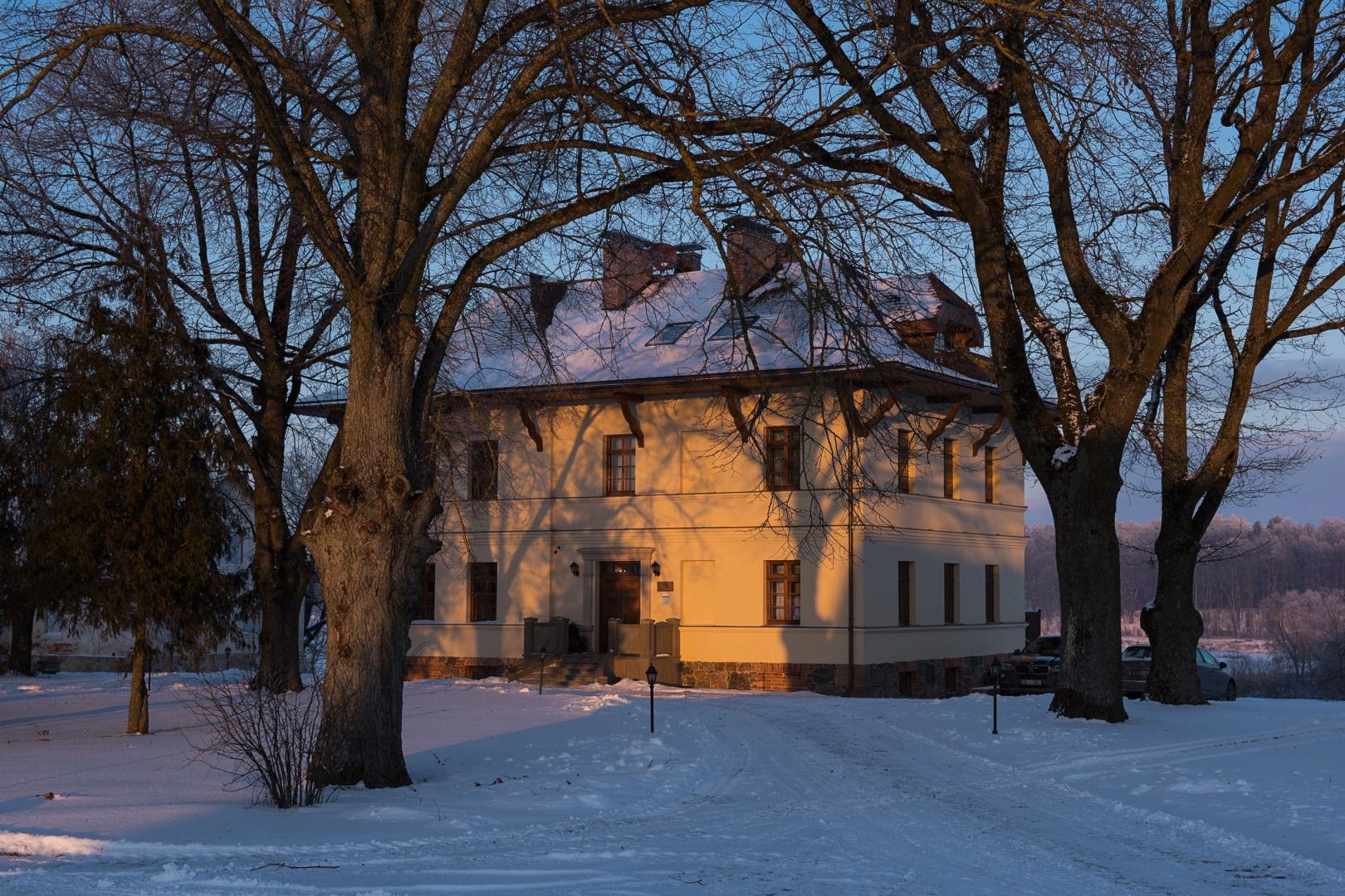Отель Mazmežotne Manor