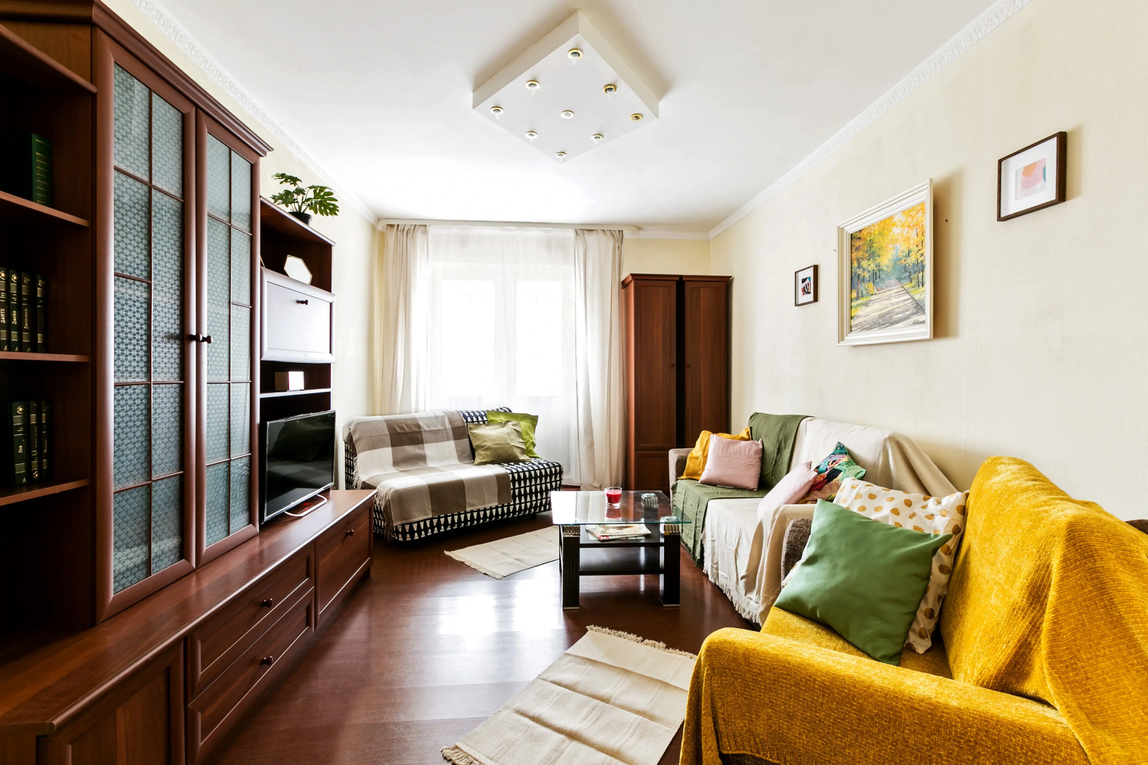 Double Tower Apartment on Dmitry Ulyanov St