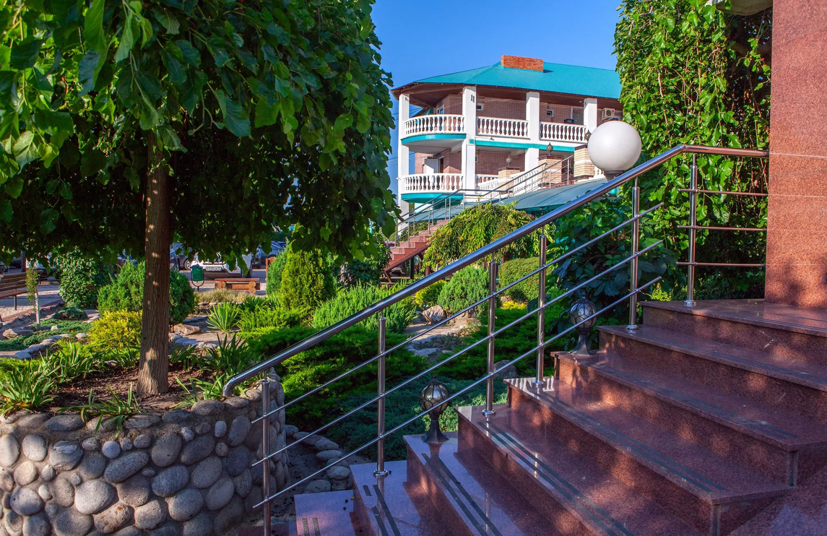 Отель Новинка