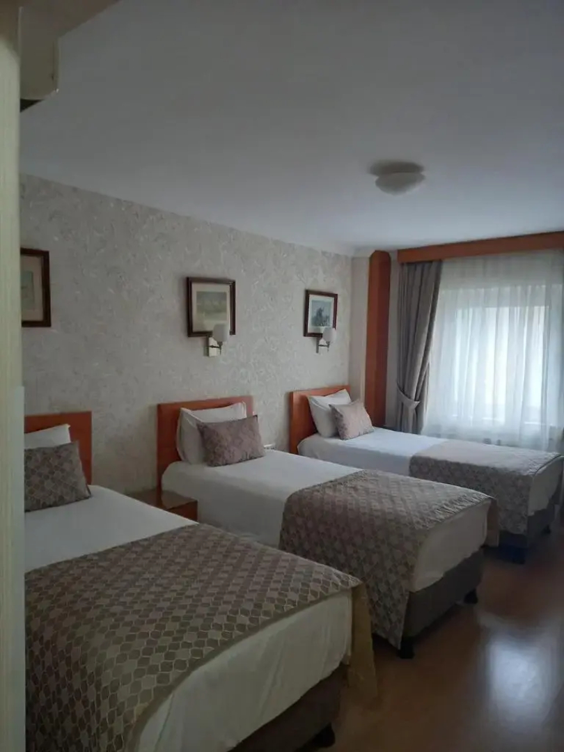 Grand Ons Hotel