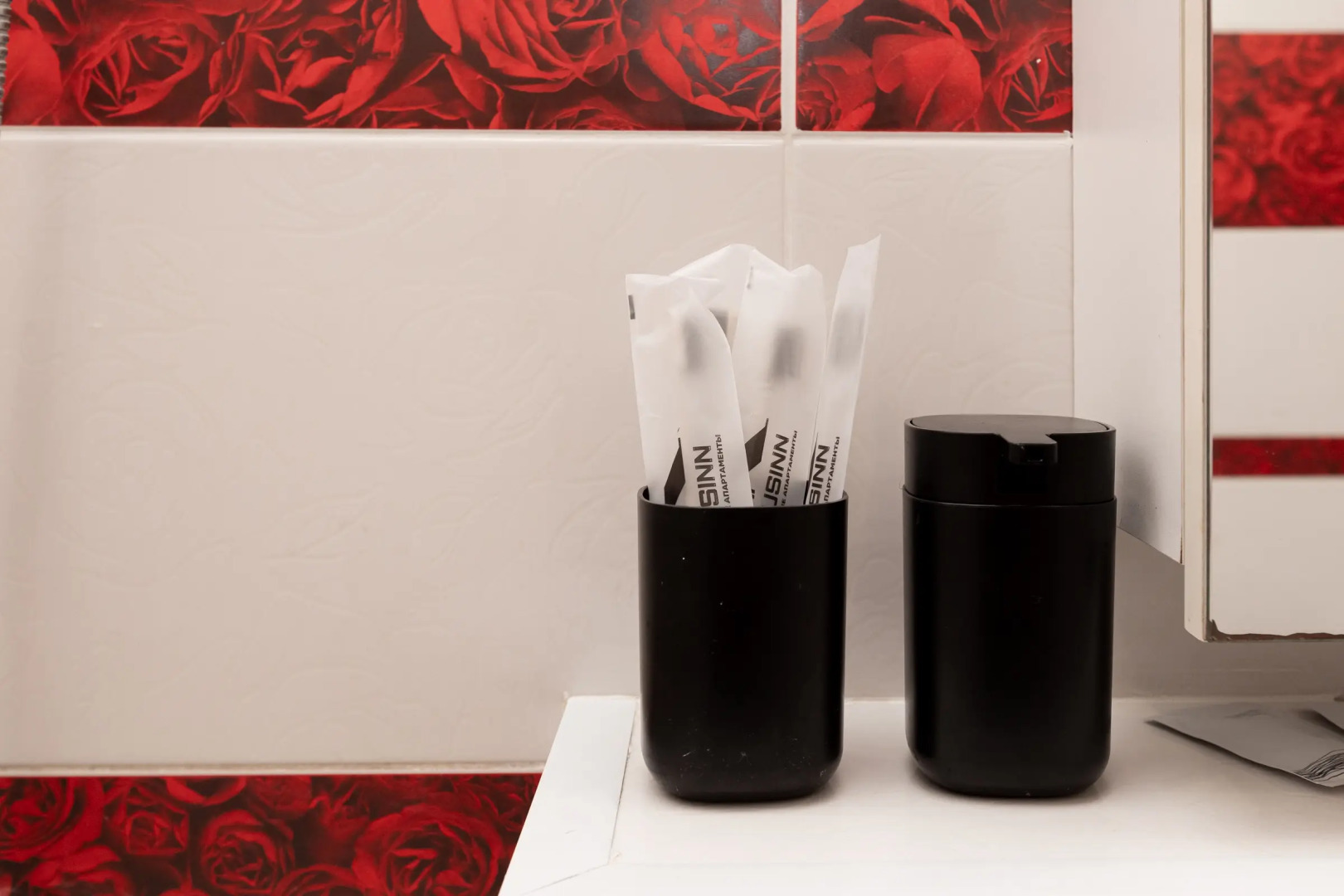 Апартаменты Yousinn Маркса 27