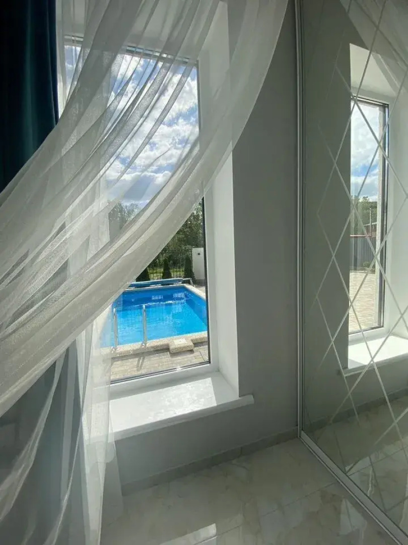 Частный дом на Лебединой