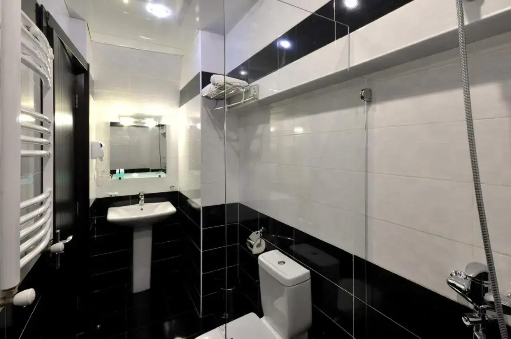 Отель Light House Old City Hotel