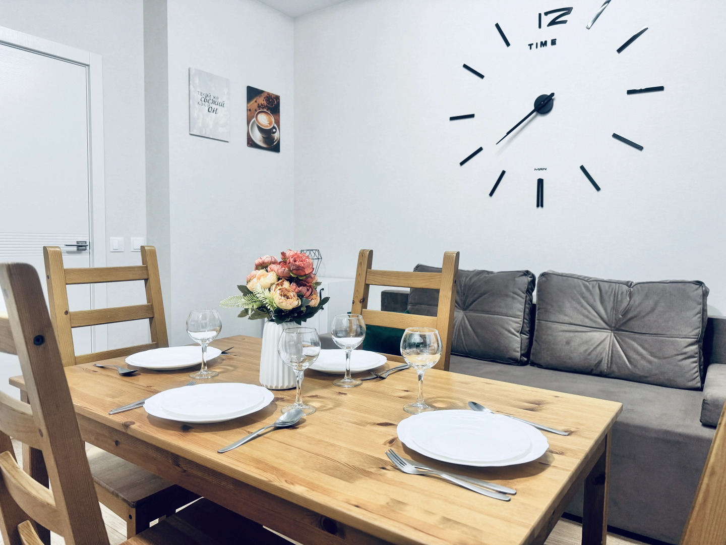 Апартаменты Vegas на Профинтерна 13