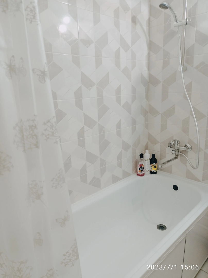 Квартира Евродвухкомнатная на Революции, 52 Б